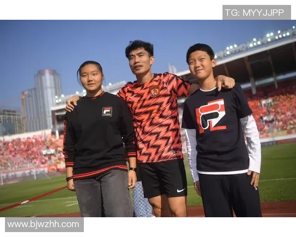 重庆篮球队战术创新引领潮流助力球队实力大幅提升